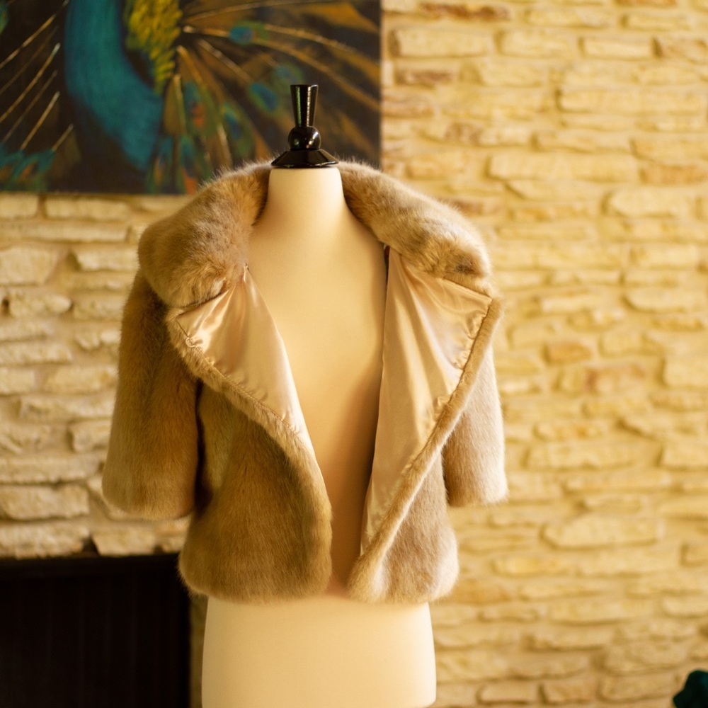 Ted Baker London Coat Faux Fur Beige 3/4 Sleeves